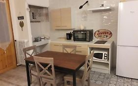 Enclos savoyard Appartement meublé 1chambre 1 canapé lits 3personnes